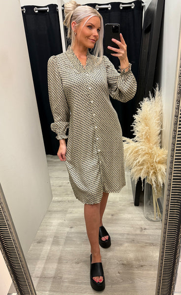 Natalia dress 1 - feather grey