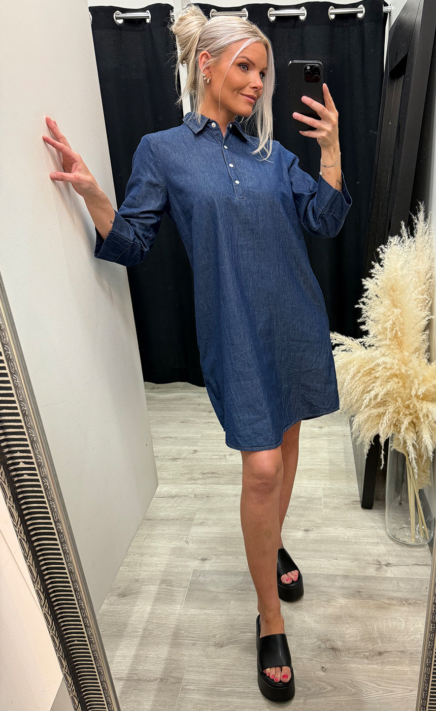 Larissa dress 1 - blue denim
