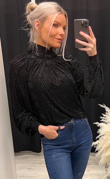 Cebrit blouse - black