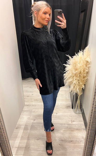 Nurlian tunic - black