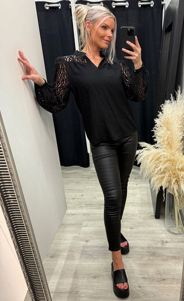 Bess blouse 1 - black