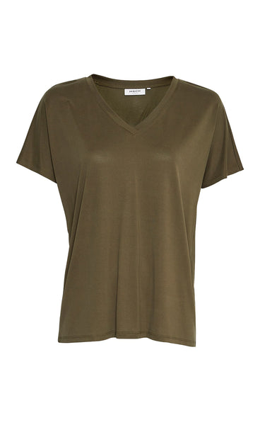 Fenya model tee - duffel bag