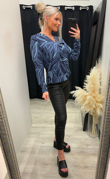 Flora tee 5 - bering sea