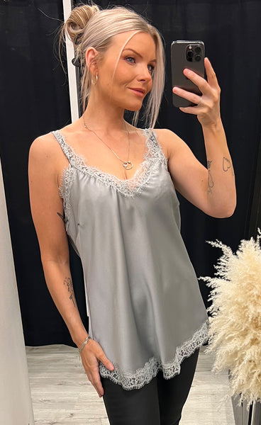 Becca blúndubolur - litur 14