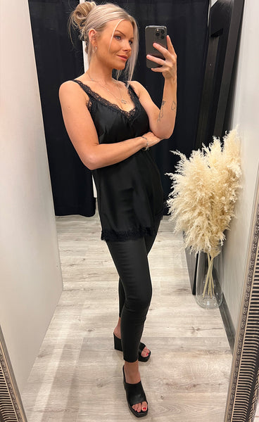 Becca blúndubolur - litur 1