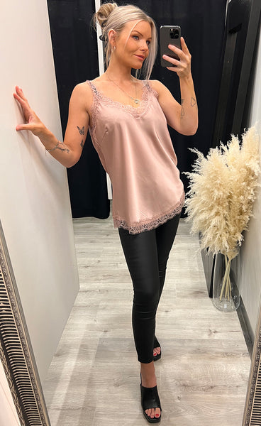 Becca blúndubolur - litur 7