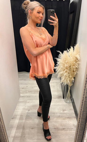 Becca blúndubolur - litur 11