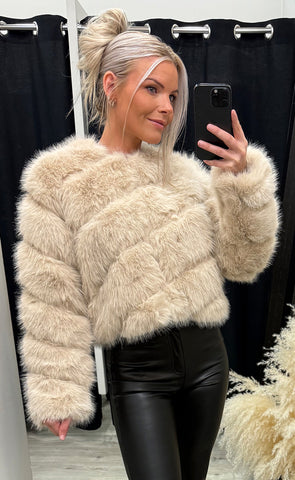 Bianca loðjakki - beige