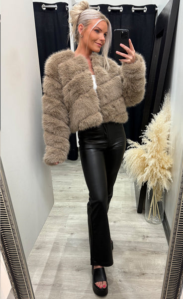 Bianca loðjakki - taupe