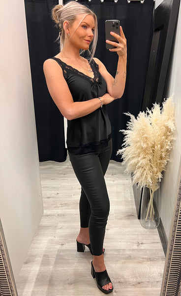 Jess satín bolur - litur 3