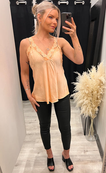 Ava satín bolur - litur 1