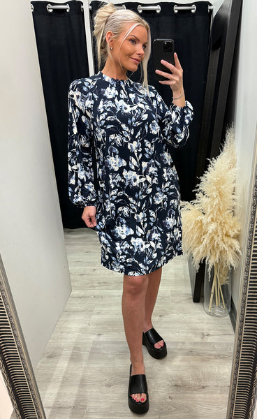 Seen dress 12 - floral nightsky