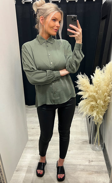 Nanella shirt - four leaf clove