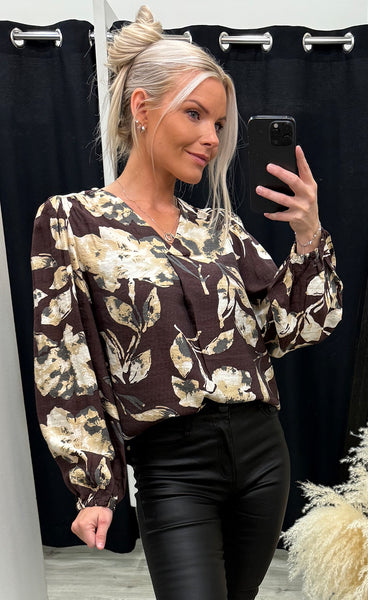 Ariana blouse 4 - floral fudge