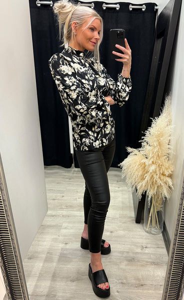 Seen blouse 1 - floral black
