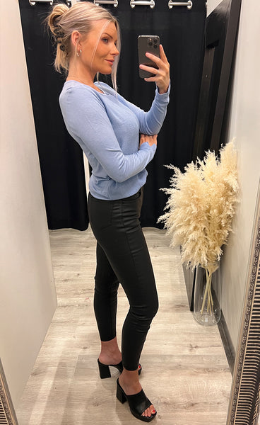 Cornelia blouse 1 - sky blue