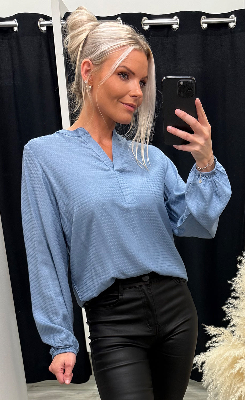 Hida blouse 1 - infinity