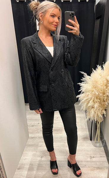 Lacey blazer - black
