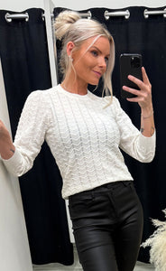 Rosy 3/4 sleeve pullover - cloud dancer