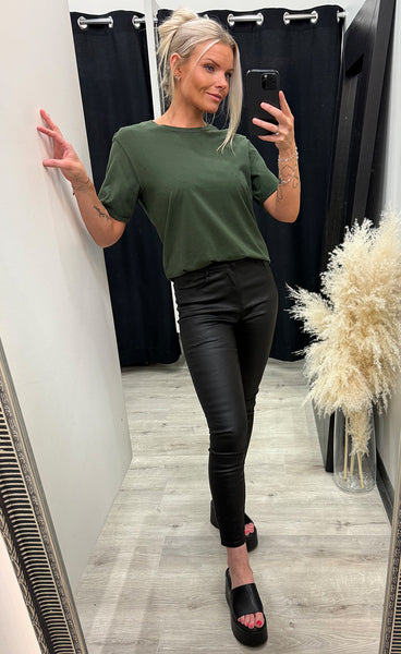 Terina organic tee - duffel bag