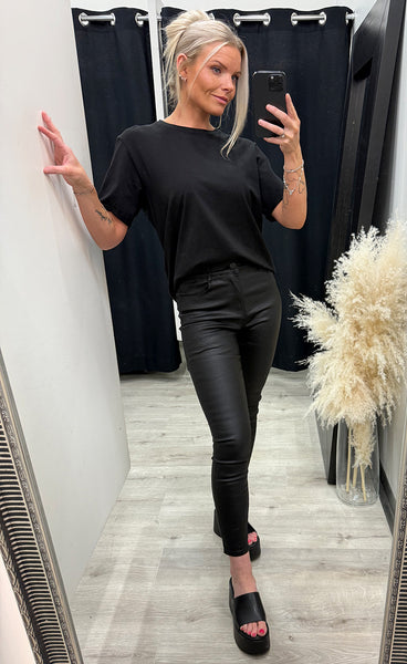 Terina organic tee - black