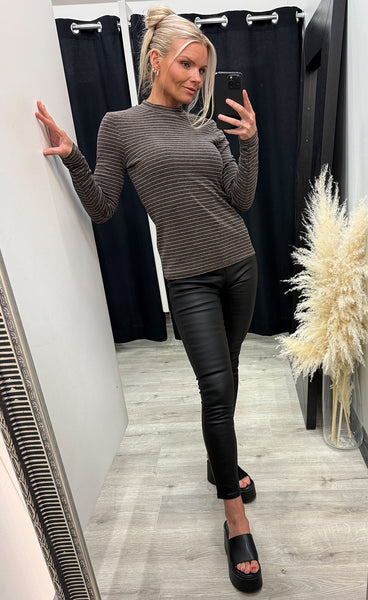 NÜMPH Nulanis blouse - black coffee