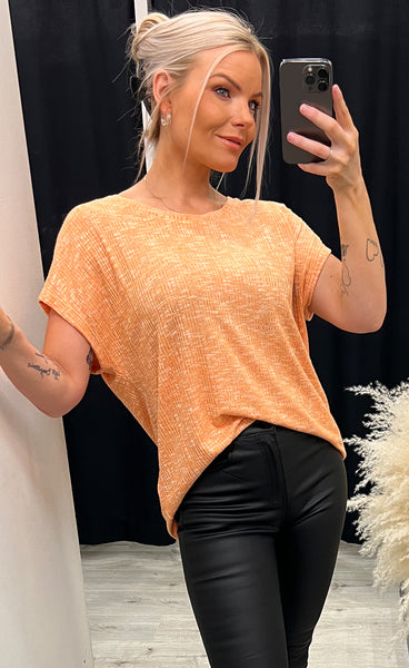 Light tee - mandarin