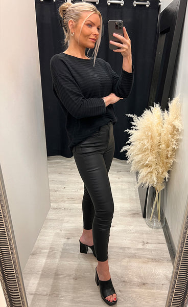 Sinne pullover - black