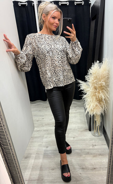 Ariana blouse 14 - art lines olive