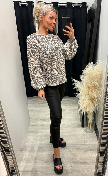 Ariana blouse 14 - art lines olive