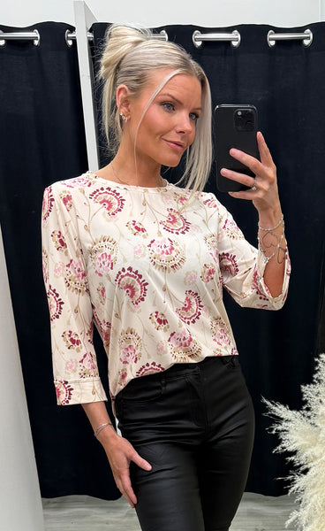 Seen tee 8 - orchid floral