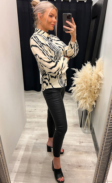 Gada shirt - beige/black