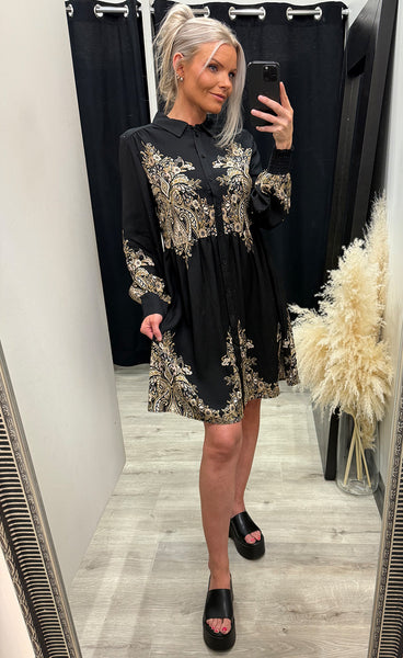 Dara dress 1 - black paisley
