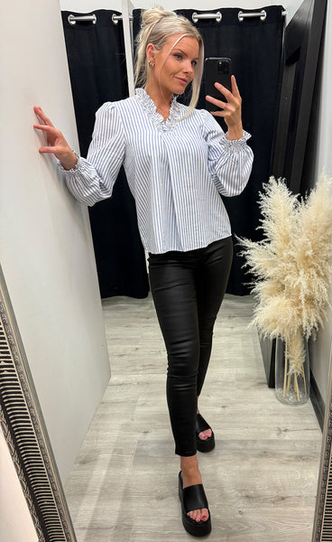 Audrey blouse - cloud dancer