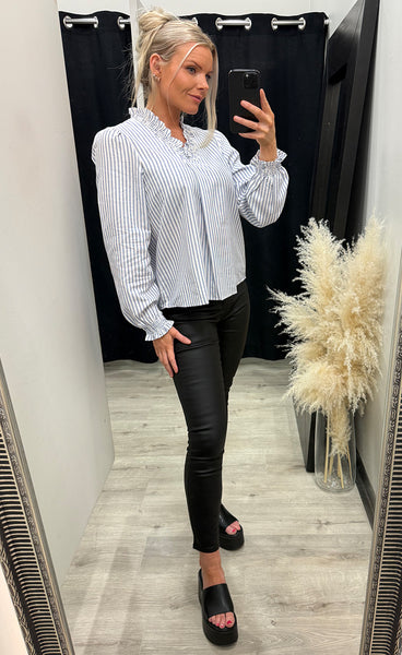 Audrey blouse - cloud dancer