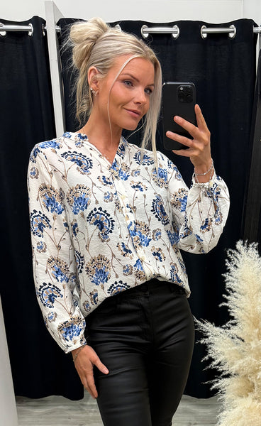 Kalia shirt 1 - whisper white floral