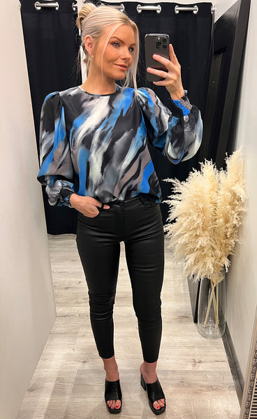 Ventia blouse - black/blue
