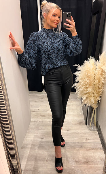 Vanti blouse - blue leo