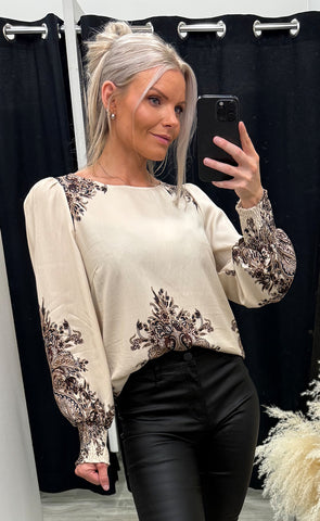 Dara blouse 3 - pumicestone paisley