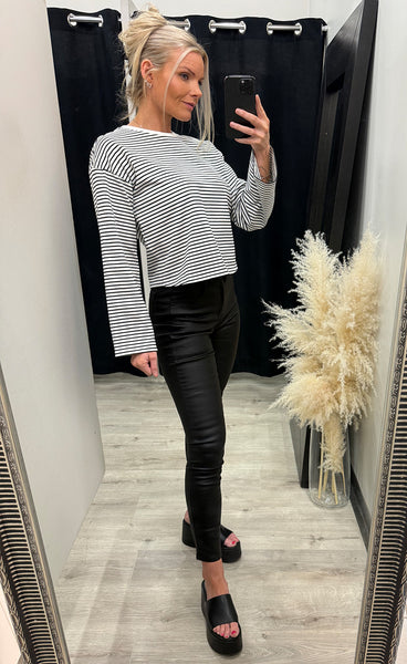 Krestiane pullover - egret/black