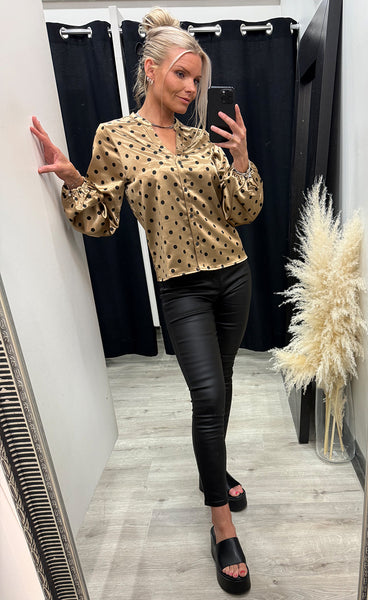 SP Viaba longsleeve 2 - golden dot