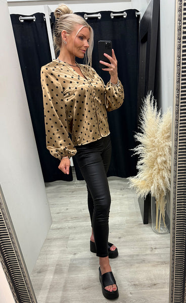 SP Viaba longsleeve 2 - golden dot