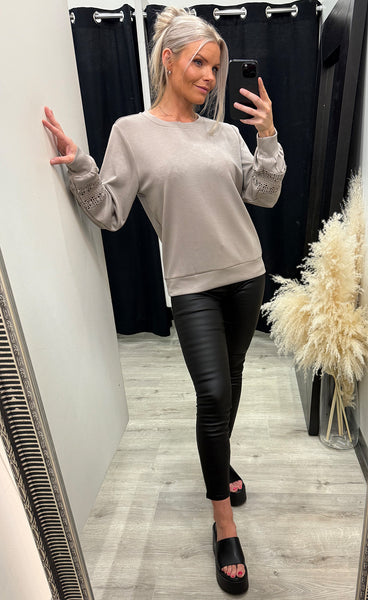 Aurora pullover 12 - moon rock