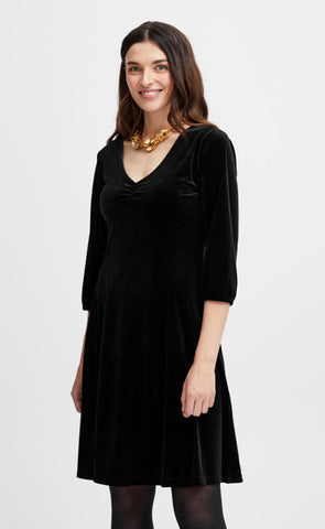 Cassandra dress 1 - black
