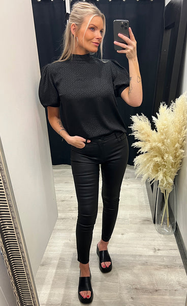 Gila blouse - black