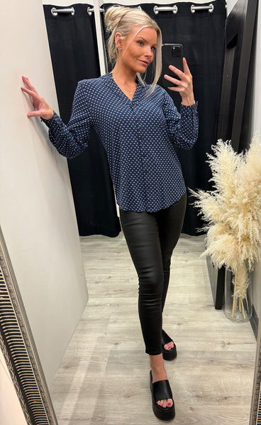 Justine shirt 1 - graphic heart navy