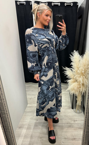 LOVE1552 - blue wave