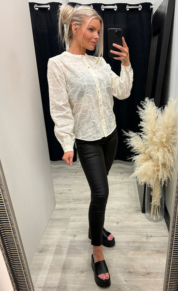 LOVE1519 - cream