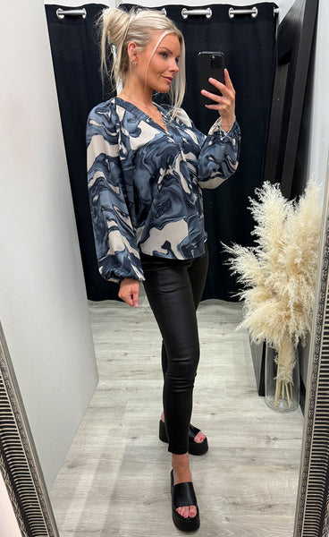 LOVE1529-1 - blue wave