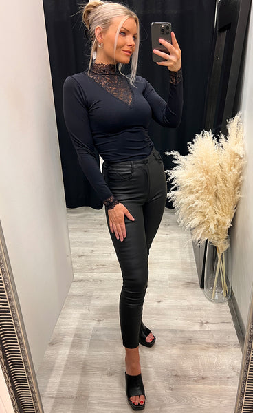 Vanessa blouse - black